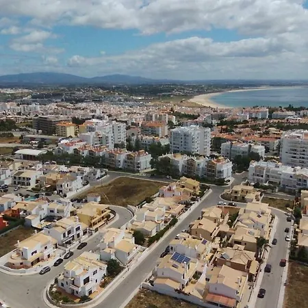 Brito Holiday home Lagos